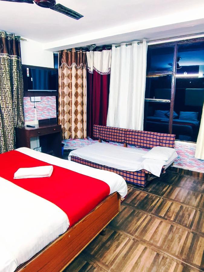 Hotel Holiday Dalhousie - Near Ghandhi Chowk Mall Road Exteriér fotografie